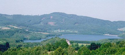 Blick auf den Stausee von Prenet